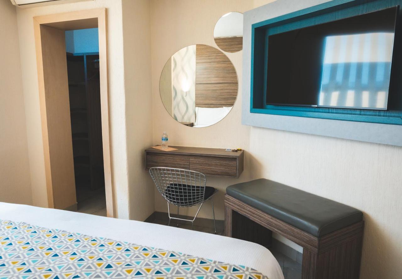 Hotel Expo Abastos Гвадалахара Экстерьер фото